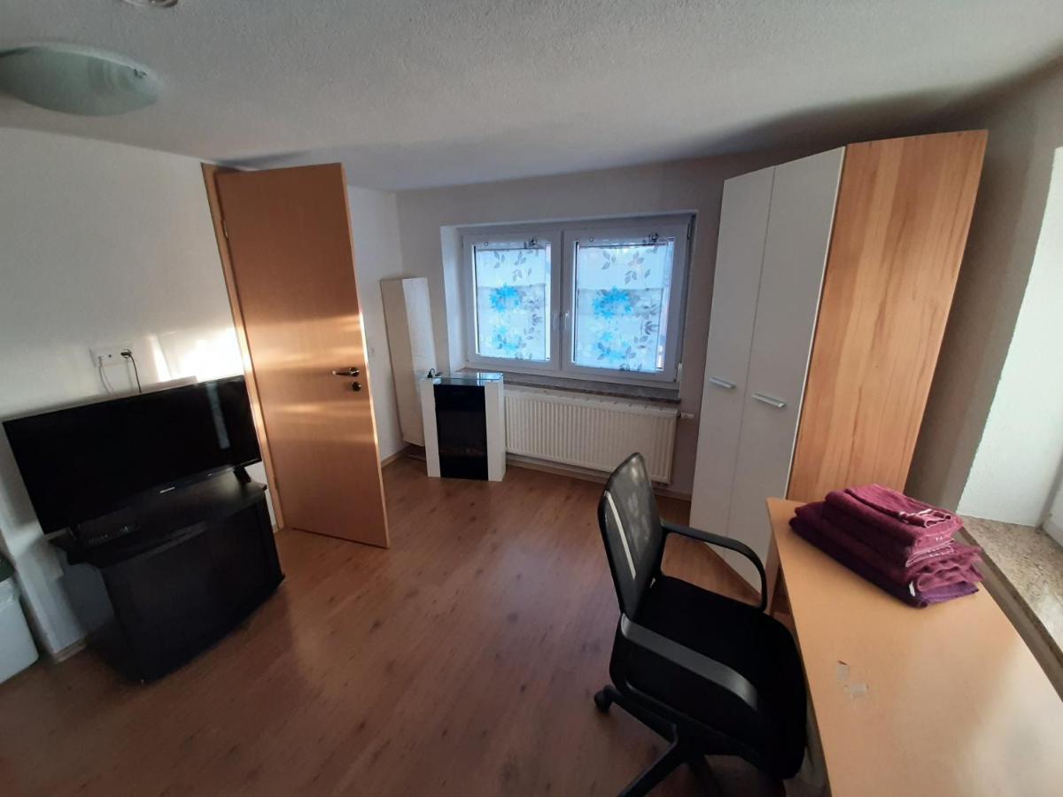 Biberach-Riss-Zimmer-Frei, Einzel-Zimmer Bad Kueche Birkenhard Exteriör bild