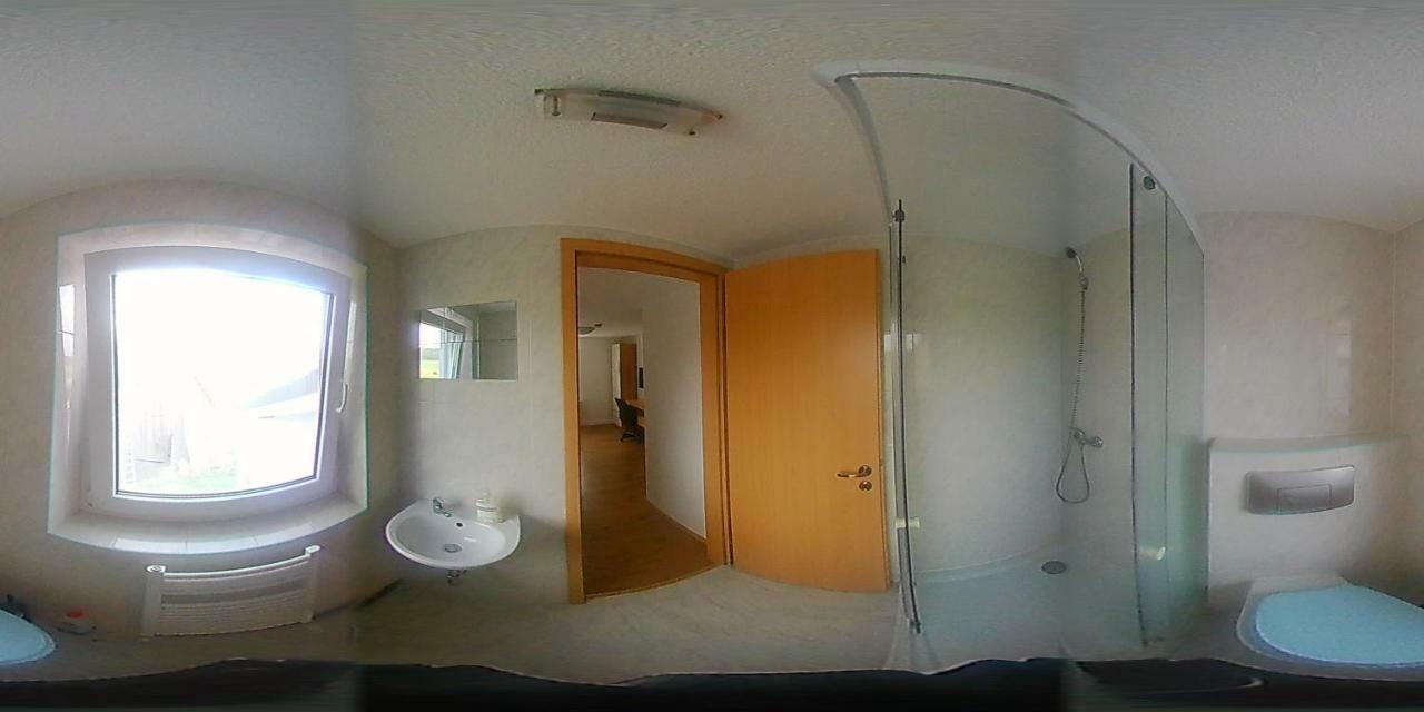 Biberach-Riss-Zimmer-Frei, Einzel-Zimmer Bad Kueche Birkenhard Exteriör bild